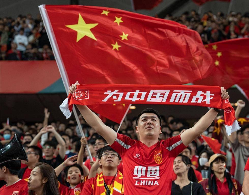 鼓励多英雄 鼓励多英雄