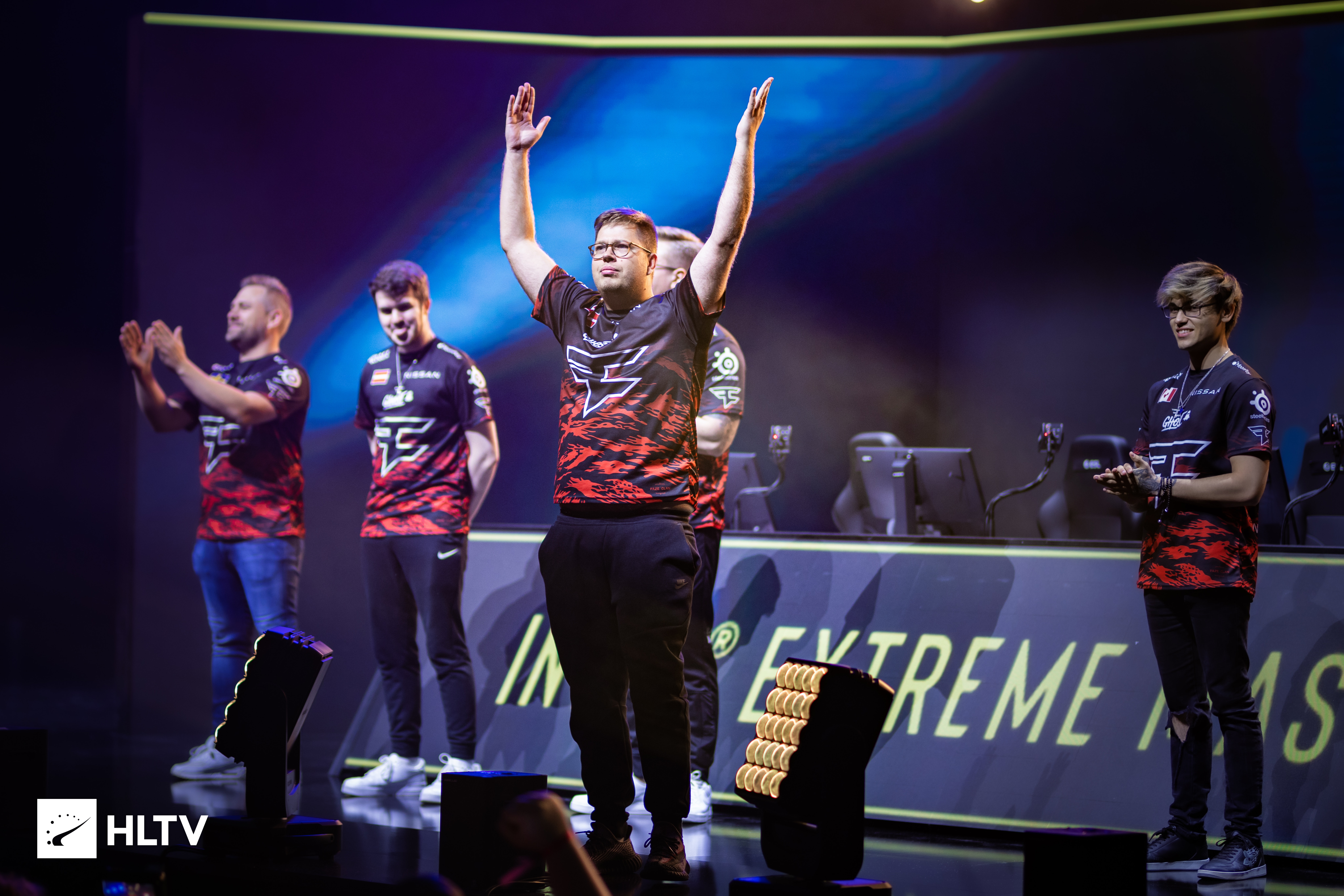 线与视野把 线与视野把